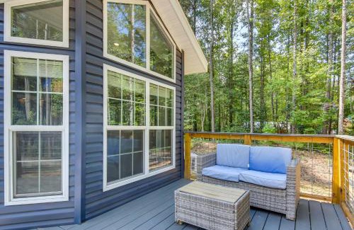 Penrose Maison | Tree-Lined Cabin with Grill in Penrose!
