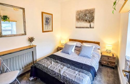 Port Talbot Maison | Tree Tops by STAE-Homes