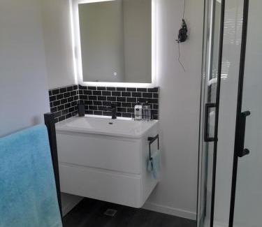 Titirangi Appartement | Tree Tops Get Away