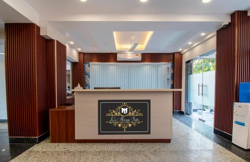 Sector 70 Hôtel | Treebo La Mirage Suite