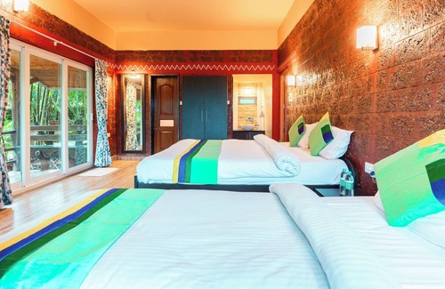Ponda Hôtel | Treebo Rock Valley