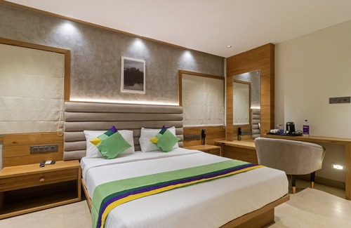 Majestic Hôtel | Treebo Tiba