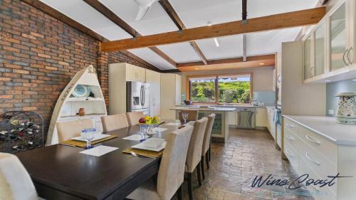 Port Willunga Maison | Treehaven by Wine Coast Holiday Rentals