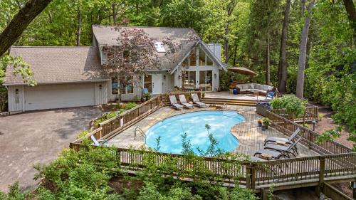 Michiana Maison | Treehouse Oasis