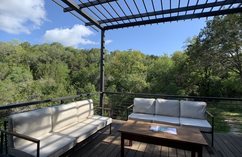 Apache Shores Villa | Treetop Modern Oasis Lakeway