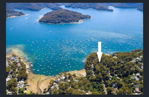 Newport Maison | Treetop Retreat Northern Beaches with Stunning Pittwater Bay Views