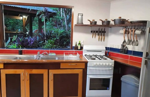 Cow Bay Maison | Treeverb Beach House : Hexagonal Beach house in the Daintree
