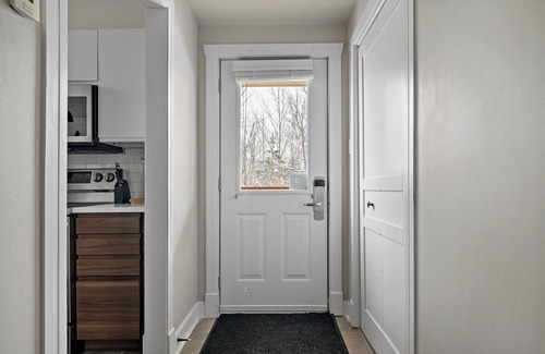 Tremblant-Les-Eaux Copropriété | Tremblant Les Eaux 225-2 - Sauna, Hot Tub, Ski-In/Ski-Out
