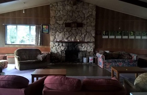 Otorohanga District Cabine | Site de valeur énorme pour petits et grands groupes