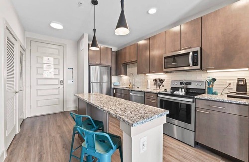 Montopolis Appartement | Trendy 1BR king suite close to DT w/ fast WiFi