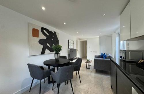 London Borough of Croydon Appartement | Trendy 2BR 2BA Flat in Crystal Palace