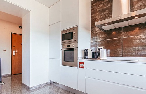 Marvila Appartement | Trendy Apartment River View By Gthouse
