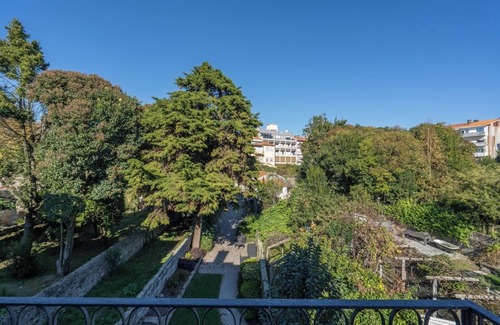 Boavista Appartement | Trendy Flat Art Porto w Balcony