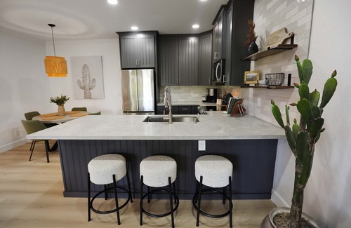 Paradise Valley Village Copropriété | Trendy & Oh-So Contemporary