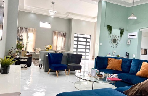 Cape Town Maison | Trendy spacious house with continuous wifi even during load shedding within Century City area