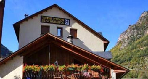 Eriste Hôtel | Tres Picos