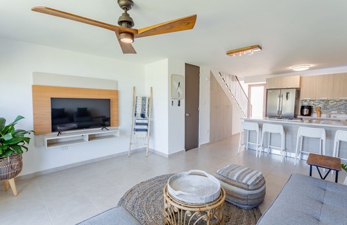 Jobos Villa | TRES TORTUGAS @ Marbela Ocean front, Ocean view!