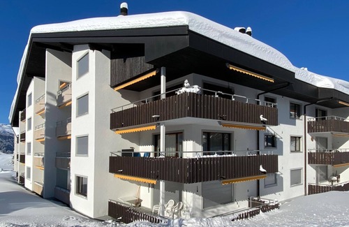 Parpan Appartement | Triangel D Sieben by Interhome