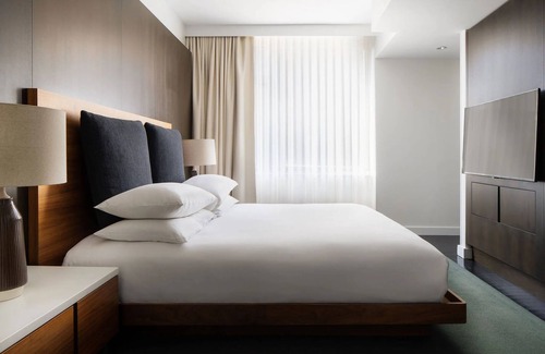 Tribeca Hôtel | Tribeca Suite at Smyth Tribeca, Near Rockefeller Center! Onsite Restaurant