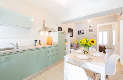 Alba Appartement | Appartements de vacances TrifulHouse, unité 3. Centre historique d'Alba