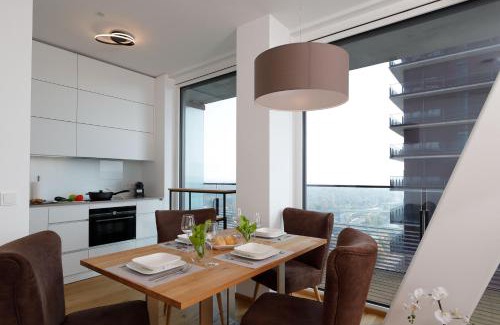 Erdberg Appartement | Triiiple Suites Level 22 mit Balkon und Tiefgarage