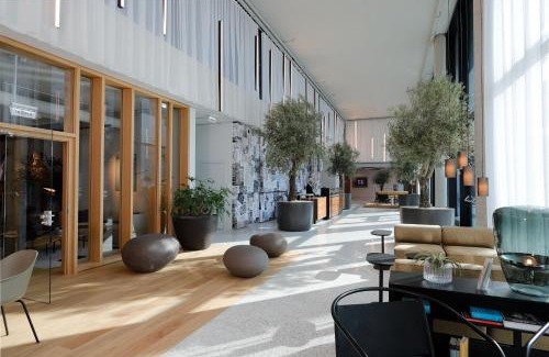 Erdberg Appartement | Triiiple Suites Level 22 mit Balkon und Tiefgarage
