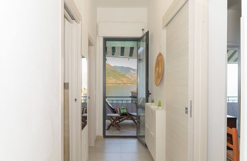 Villammare Appartement | Trilocale con terrazzo panoramico a 150 metri dal mare