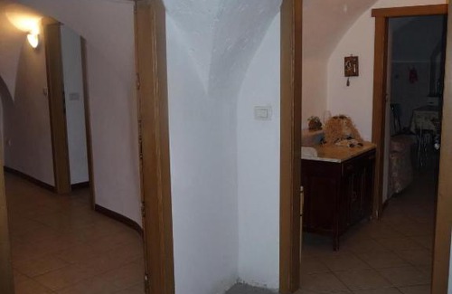 Balbido-rango Appartement | Trilocale nel Paese Dipinto