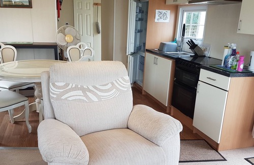 Aldborough Maison | Belle caravane, vue sur la mer brillante / emplacement, GOLF, Cromer / Trimingham / Norfolk
