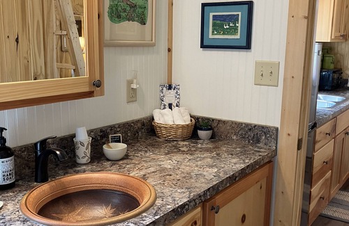 Quitman Cabine | TRINITY OAK OASIS CABIN: Spiritual Retrt & Country Resort for Rest & Restoration