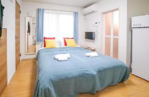 Higashitateishi Appartement | Triphome Tateishi New open/2 single beds/big table/300M WiFi