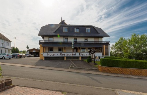 Sohren Maison | Triple Room - Hotel Berghof