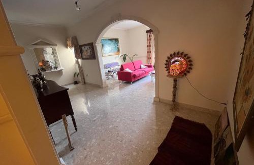 Tal-Ghoqod Maison | Triple room in Beautiful Artsy Maisonette