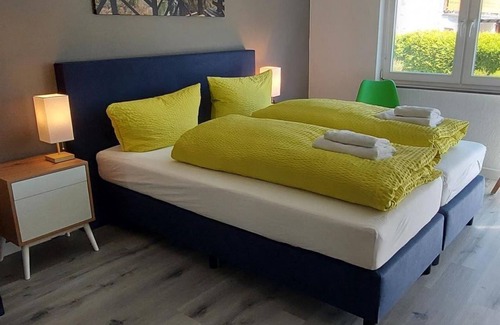 Manderscheid Cottage | Chambre Triple douche / WC (3 personnes) - Pension am Lieserpfad