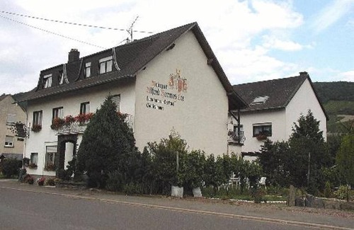 Trittenheim Lit Et Petit-Déjeuner | Chambre Triple Douche / WC - Weingut-Gästehaus Hermes-Lex