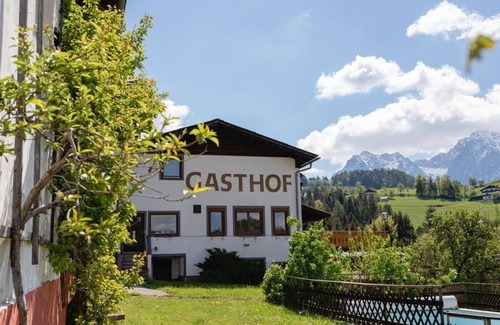 Edlbach Appartement | Habitación triple con ducha, WC - Ausflugshotel Huttersberg