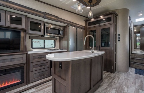 Lindale Maison | Triple W Grand Design Reflection RV