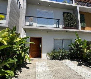Juquehy Appartement | Triplex Divino | 5min da Praia · Triplex Divino a 400 metros da Praia de Juquehy