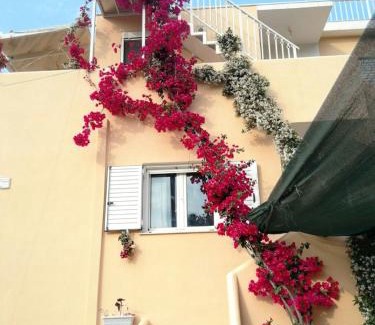 Galatas Appartement | Trizinia view balcony