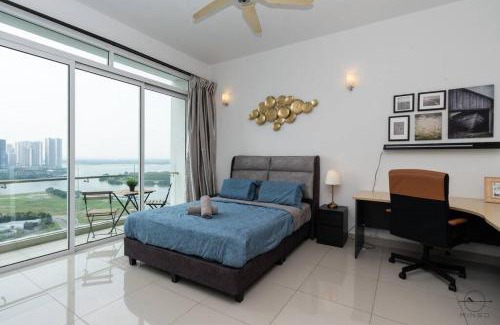 Central District Appartement | [Tropez Country Garden] #Sea View #Level 22 #6 Pax
