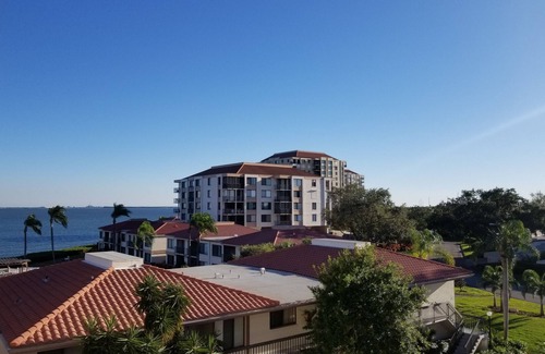 Palma del Mar Copropriété | Nice Tropical 1 BD 1. 5 BA Condo sur Isla Del Sol, St Petersburg, Floride