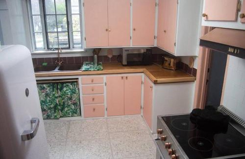 Ottawa Appartement | Tropical Deco in Toledo