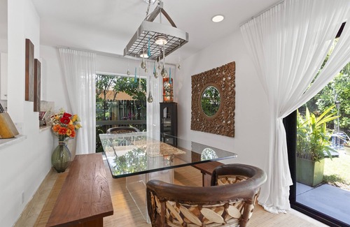 South Corals Maison | Tropical Garden by the Beach! BNR Vacation Rentals