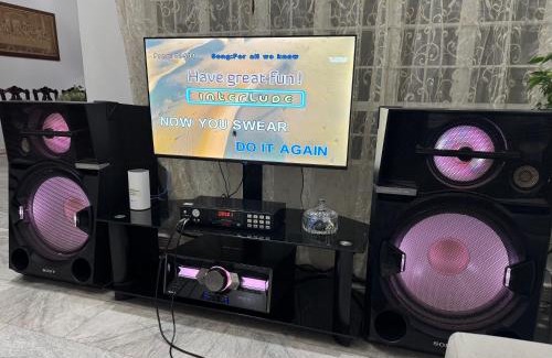 Las Pinas Maison | Tropical house