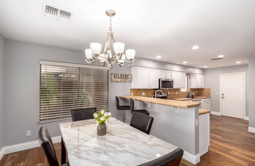 Ashley Heights Maison | Tropical Oasis in Sunny Arizona!
