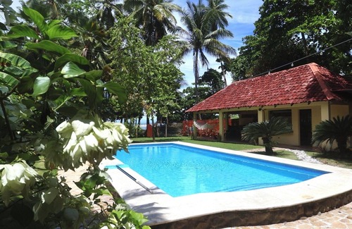Esterillos Maison | Accueil Oceanfront avec Guest House et deux piscines !!