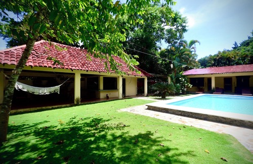Esterillos Maison | Accueil Oceanfront avec Guest House et deux piscines !!