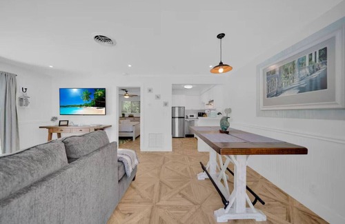 Fort Lauderdale Appartement | Tropical Paradise+ Pool & Patio!