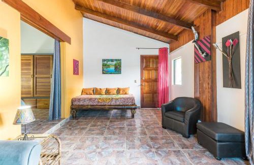 Barrio Las Parcelas Appartement | Tropical Paradise Sapacious 1 Bed Cabina AC and Pool