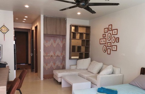 South Pattaya Station Balnéaire | Tropical Pool Garden Condo Downtown Pattaya, Bus pour rue piétonne
